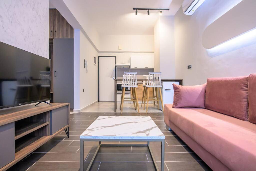 Luxury Central Apartment 4,1 Larissa Exteriör bild